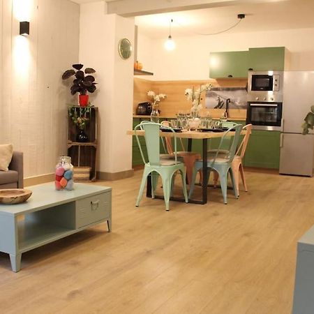 Appartamento Chez Franck Et Gisele LʼIsle-sur-la-Sorgue Esterno foto